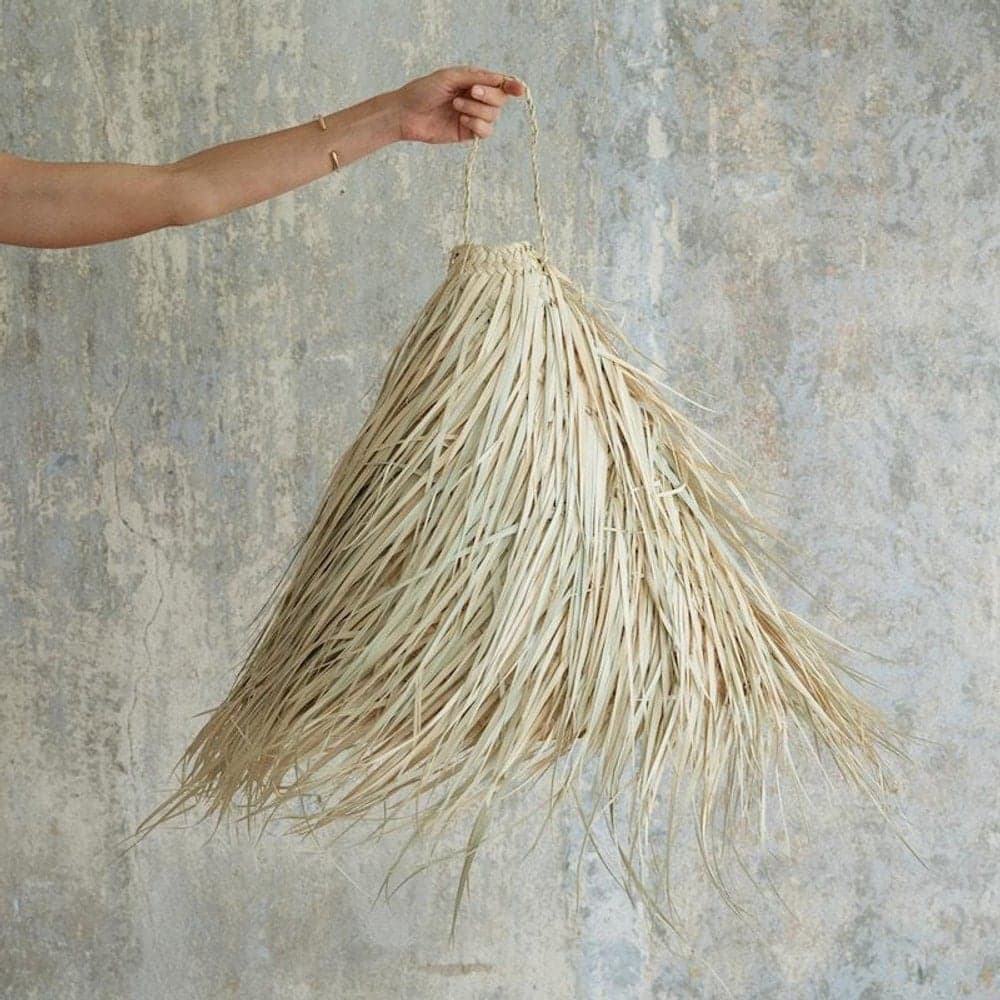Handmade Moroccan Palm Leaf Pendant Light – Boho Natural Ceiling Lamp