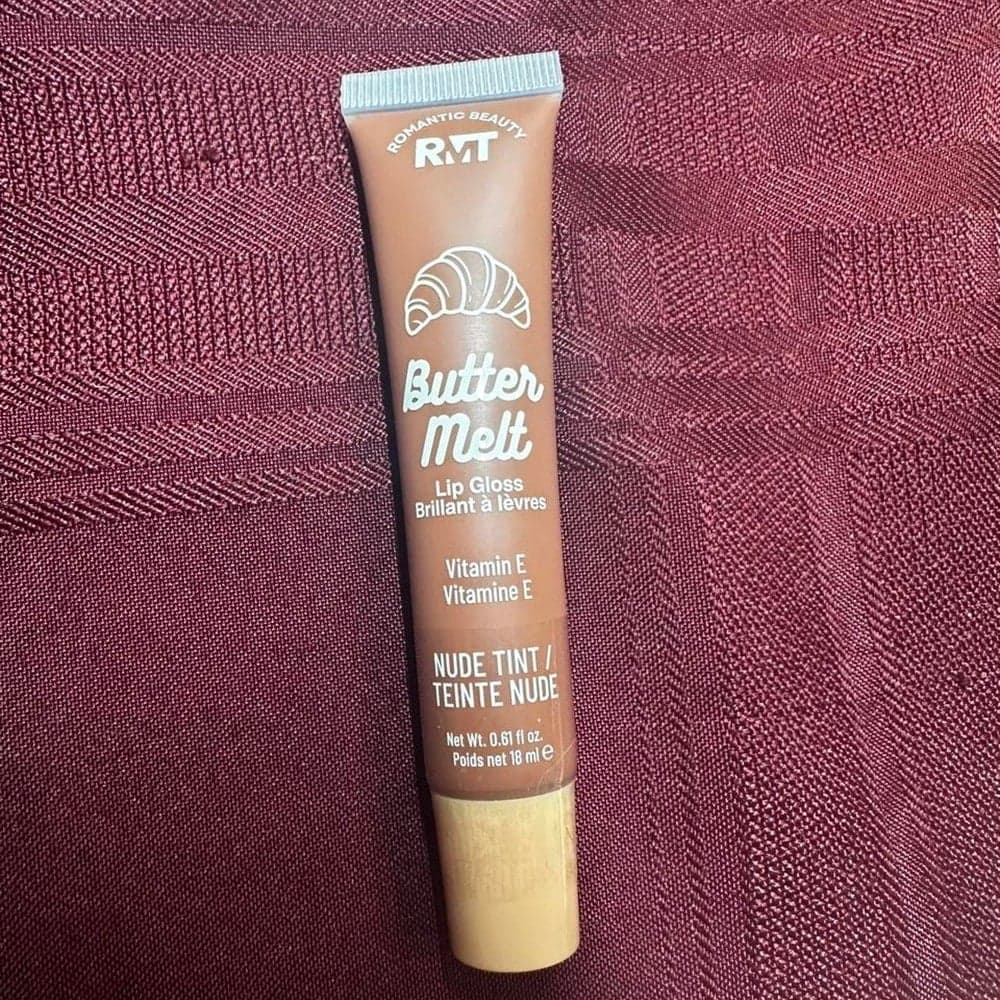 Romantic Beauty Butter Melt Lip Gloss in Caramel