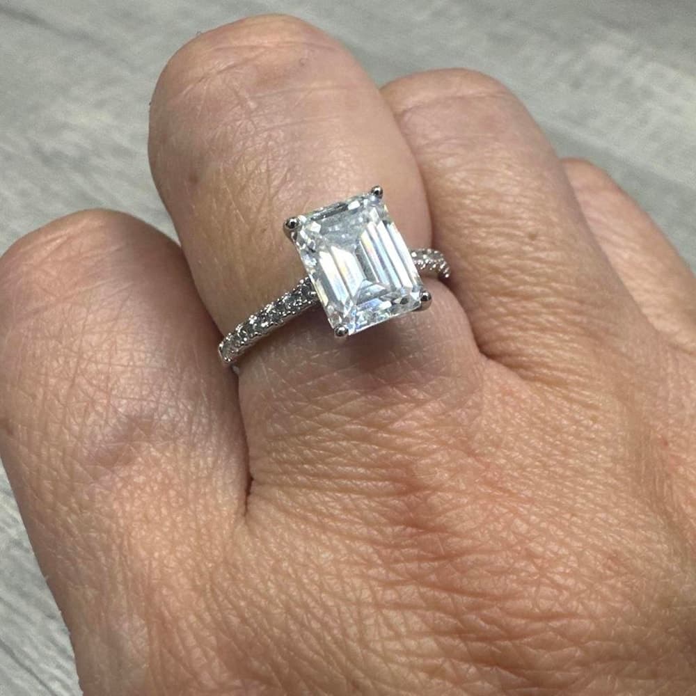 Silver 925 emerald cut 2 carat Moissanite engagement