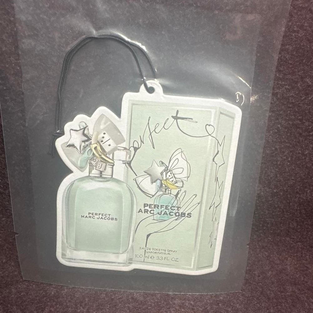 Marc Jacobs Perfect , Gucci Guilty Eau de Toilette