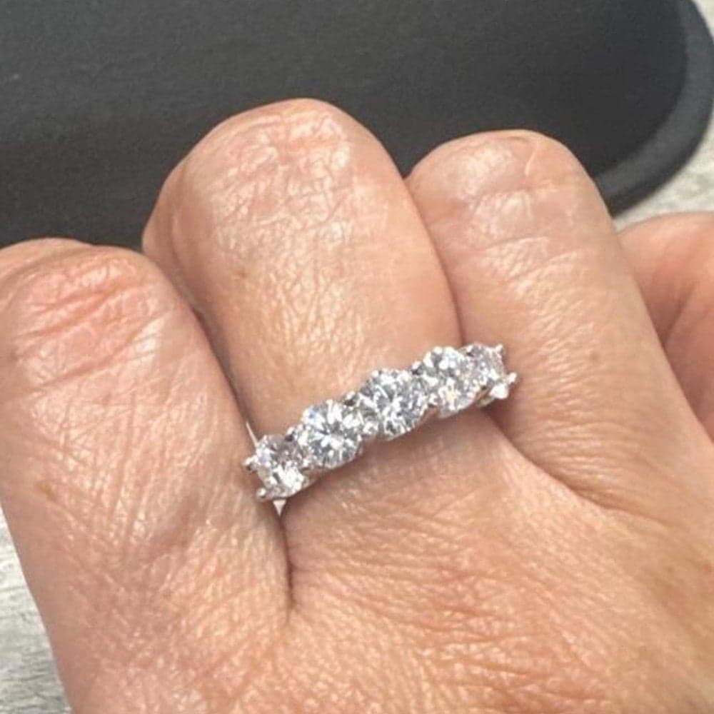 Size 7 Moissanites band in 925 with five round
